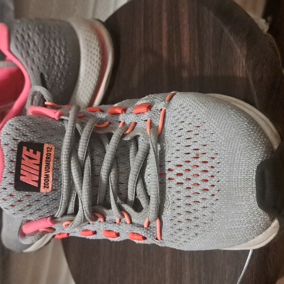 Nike Running kids sneakers size 5 grey and pink - Picture 5 of 8